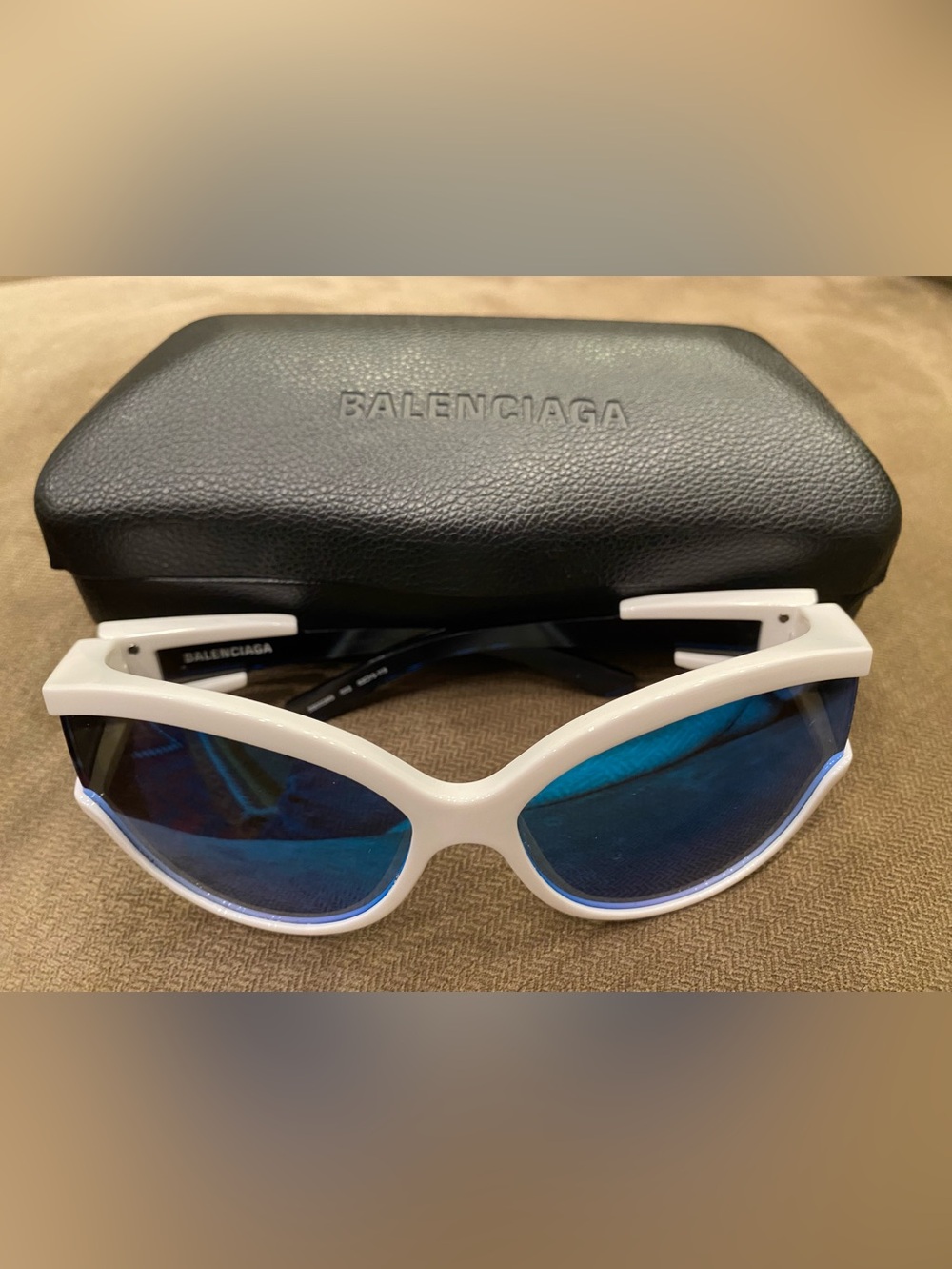 BALENCIAGA Wrap Mirror Sunglasses White/ Blue BB0038S Wrap Around Sunglasses NEW